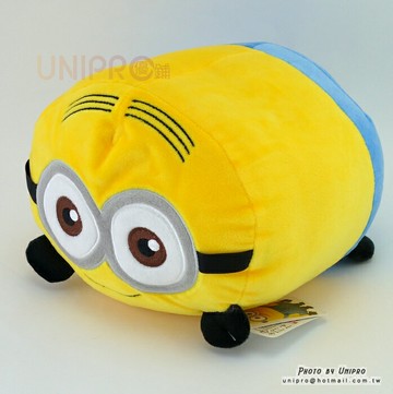 【UNIPRO】小小兵 Minions 雙眼 趴姿玩偶 軟Q圓柱枕
