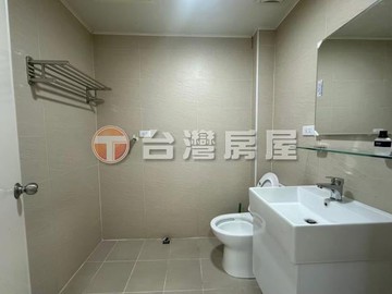 中醫商圈高投報精裝收租五套房｜台中市北區美德街