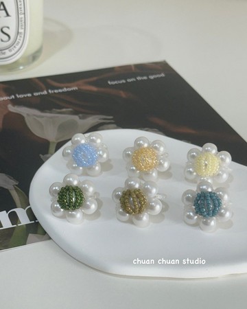 療癒串串-日系甜美立體閃閃發亮花蕊南瓜紋花朵串珠戒指