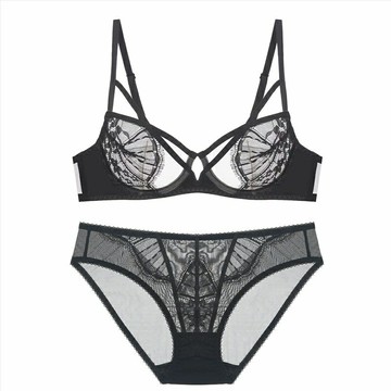 【大胸顯小防垂】文胸套裝 薄款文胸 聚攏文胸 蕾絲內衣 無鋼圈內衣 超薄透氣 蕾絲花邊 夏季薄款 舒適無痕 大碼顯瘦
