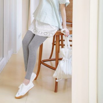 OB嚴選-魔術360~涼感假兩件蕾絲孕婦褲裙《MA0410-》