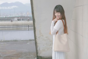 製作天60天-保證不脫皮-一年保固-台灣製作-純素皮革-長筒托特包-