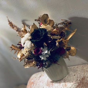 永生玫瑰盆花 高雅不凋花 歲月沉金 | 送禮祝賀首選 |台北可自取