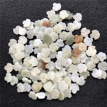 高品質天然和田玉銀杏葉吊墜 DIY手鏈配件 隨機發貨 16*4.2mm