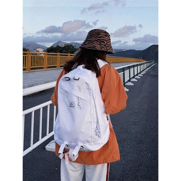 MYE潮牌雙肩包輕量化男出游情侶旅游登山背包大容量學生電腦包女