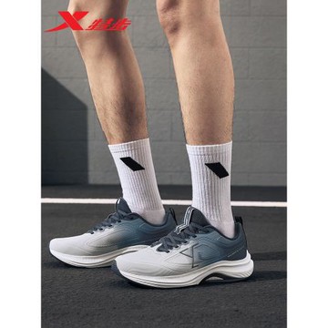 特步致輕7.0丨男跑鞋秋冬新款男鞋網面透氣運動鞋減震回彈跑步鞋