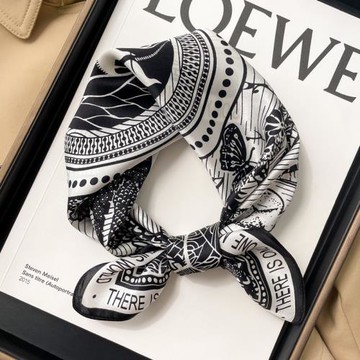 黑白真絲桑蠶絲小方巾絲巾女春秋護頸圍脖子紗巾薄圍巾媽媽50x50