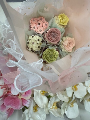 AY baker 限時 免費花束包裝 韓式裱花杯子蛋糕 cupcake