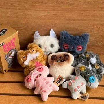 FUGGLER 喵星人 "盲盒" 5吋吊飾 毛絨掛件 貓咪 牙齒怪 醜娃 共七款