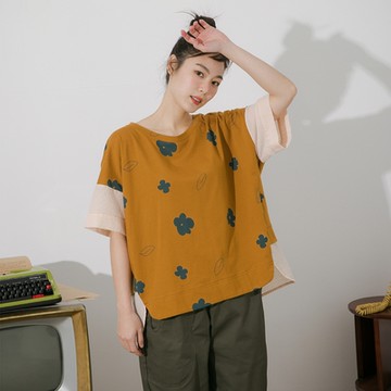 【MOSS CLUB】花草印花配條剪接-女短袖上衣(二色/魅力商品/版型適中)