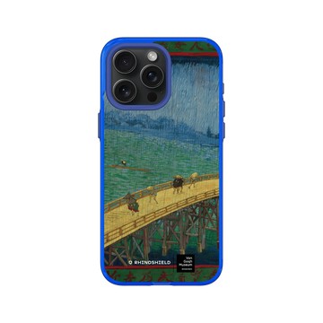 iPhone 15 Pro Max Clear 激光藍 - Van Gogh Museum - 雨中橋：仿歌川廣重