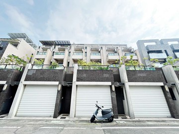 澄清湖特區#臨路#電梯雙車墅｜高雄市仁武區慈惠三街