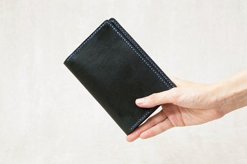 手工縫製真皮護照套 | 翠墨綠 | 胭脂紅