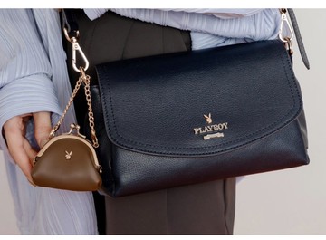 PLAYBOY - 斜背包 Striking系列 - 深藍色