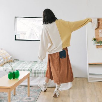 【Dailo】條條感配色拼接仿牛仔八分裙 藍 駝