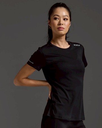 2XU Aero Tee 女士 輕盈吸濕排汗短袖運動T恤｜黑