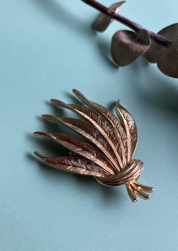 80s美國古董 金屬勝利羽毛束 胸針別針