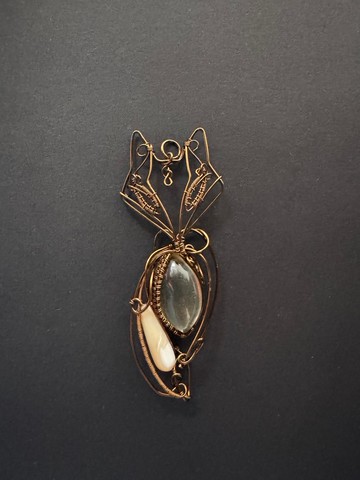 金屬編織吊墜—靈狐