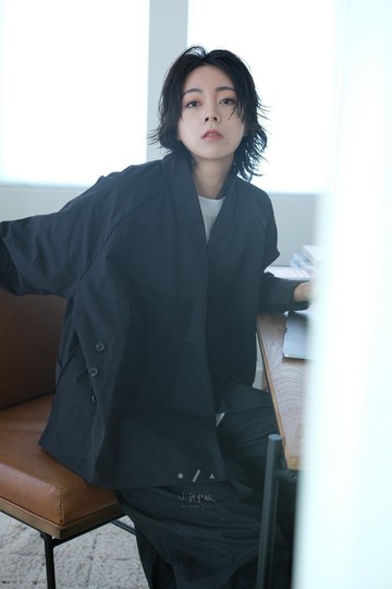 小我獨家 人生分鏡師解構式道袍外套 - 2色 - 分鏡黑S/M