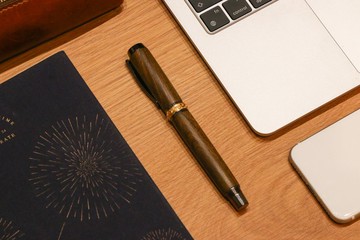 【原木鋼筆】綠檀 / 肖楠 / 中美洲黃檀