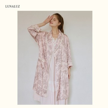 LUNALUZ韓國睡衣  霧粉凡爾賽朱依紋睡袍