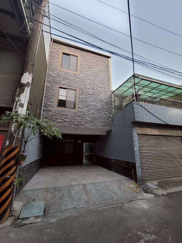 ❤️穎推❤️近龍潭百年商圈活巷大別墅(門前停車)｜桃園市龍潭區中央街