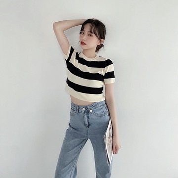 【Aa.chic】百搭撞色條紋針織上衣(兩色).女裝/百搭/撞色/條紋/針織/上衣【C136632】