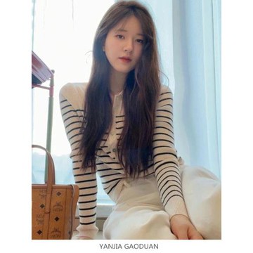 田曦薇趙露思明星同款長袖polo領顯瘦百搭條紋針織衫上衣女春新款