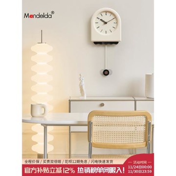Mandelda免打孔現代簡約掛鐘客廳奶油風網紅擺鐘餐廳藝術時鐘掛表