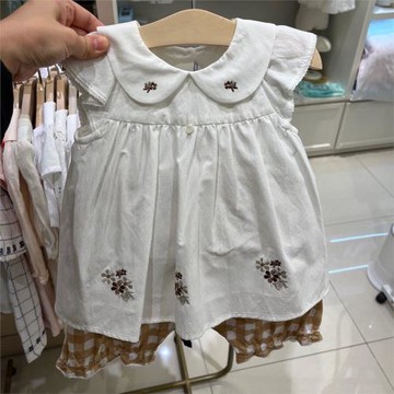 韓國童裝 25夏新款女童寶洋氣白色刺繡翻領白色襯衣 格子短褲套裝