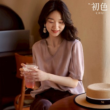 初色 簡約純色V領短袖透氣呼吸感襯衫上衣女上衣-共2色-11548(M-XL可選)