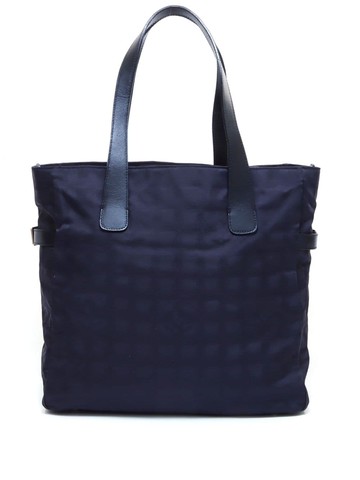 CHANEL Pre-Owned - 2002 Travel line tote bag - women - Nylon - One Size - Black