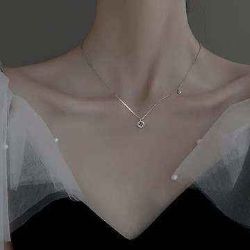 S925銀四葉草項鏈女夏氣質鎖骨毛衣鏈2021年新款小眾設計感輕奢