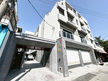 大里富暘花悅~全新6房(4大套房)雙車電梯別墅｜台中市大里區德芳南路