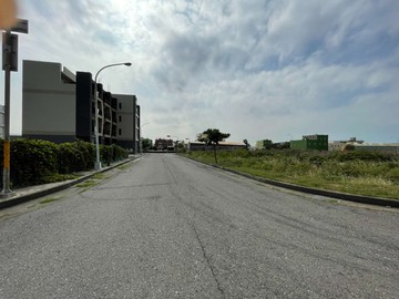 彰化伸港鄉重劃區內百坪朝南建地		｜彰化縣伸港鄉伸股段