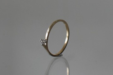 Accanto Ring 1