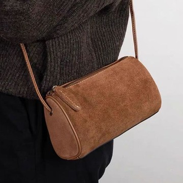 麂皮斜背圓筒包