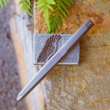 北歐極簡風格鈦合金戰術筆EDC隨身防身工具防狼裝備鎢鋼頭破窗器