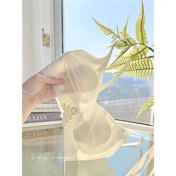 顯瘦紙片感！超薄兔耳朵大胸顯小胸內衣女士夏季薄款冰絲無痕文胸