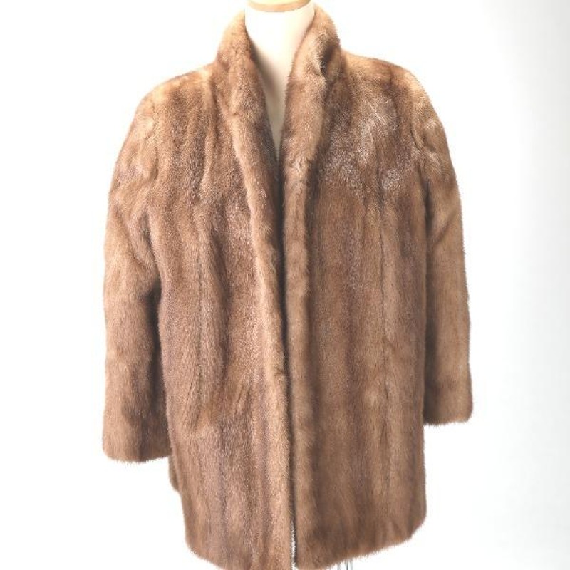 vintage fur court