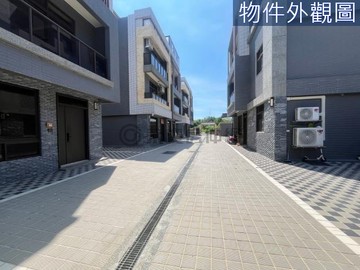 楊梅全新櫻木花道電梯雙車位透天別墅｜桃園市楊梅區信義街