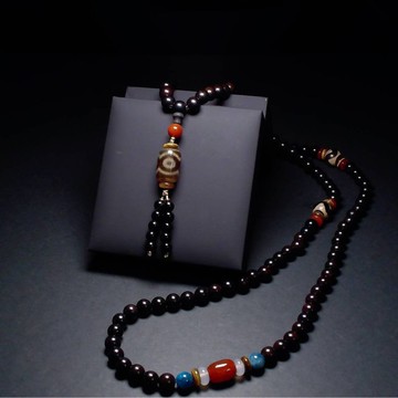 三眼天珠 虎牙天珠 龍紋瑪瑙 南紅佛珠 黑檀與藍憐灰108顆念珠