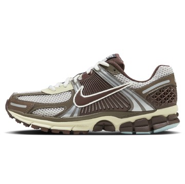 WMNS ZOOM VOMERO 5 BROWN