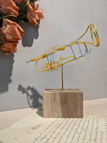 Wire lover 臺灣手作鋁線職人Wire lover 中型擺飾小號Trumpet