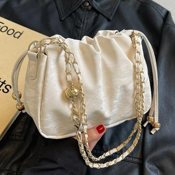 🔥臺灣出貨🔥側背包 流行包包 女斜挎包 高級感洋氣包 百搭單肩鏈條包