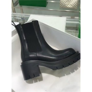 切爾西真皮厚底高跟中筒短靴