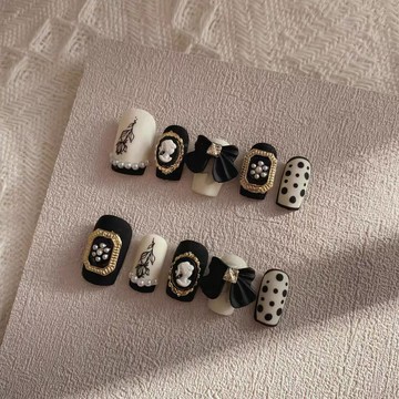 💚Hannah💛新品發售黑色玫瑰赫本頭像小香風蝴蝶結網紅明星衕款高級簡約手工穿戴甲