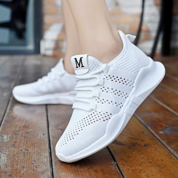 新款鬼步鞋白色夏季廣場健身鞋女軟底網面透氣運動健身曳步舞蹈鞋