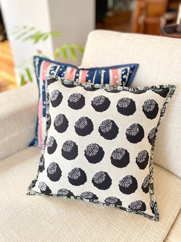 雙面 包邊 抱枕 咕𠱸