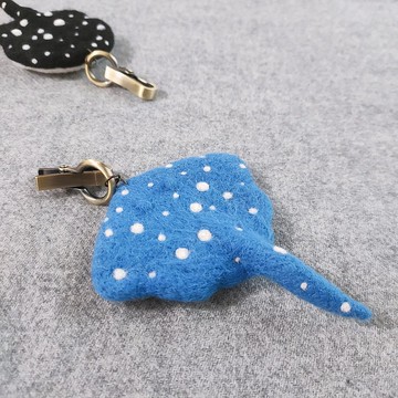 【手作羊毛氈】海底生物魟魚吊飾